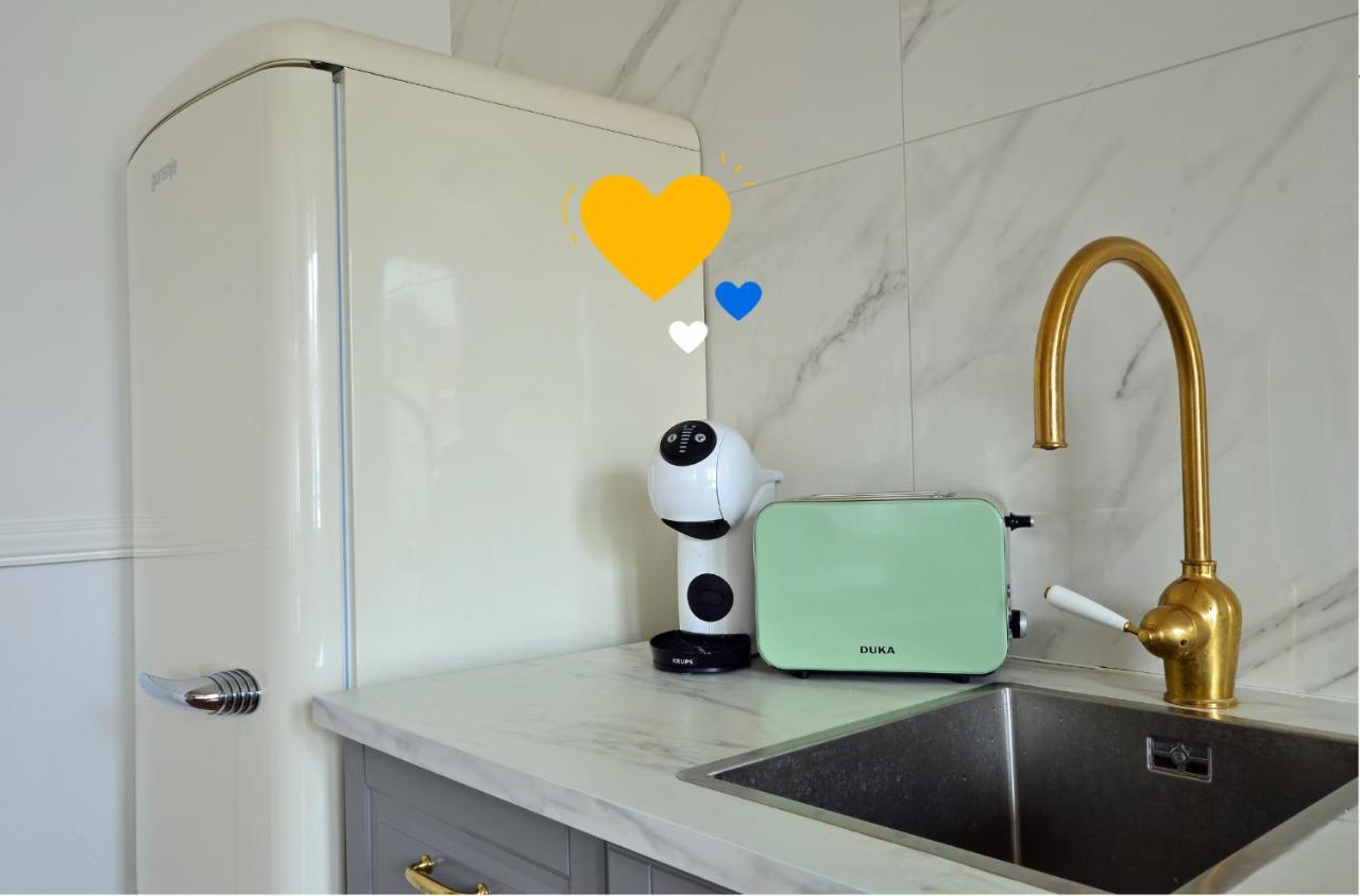 Apartament Biala Sowa - Weisse Eule Apartment Kolobrzeg Bagian luar foto