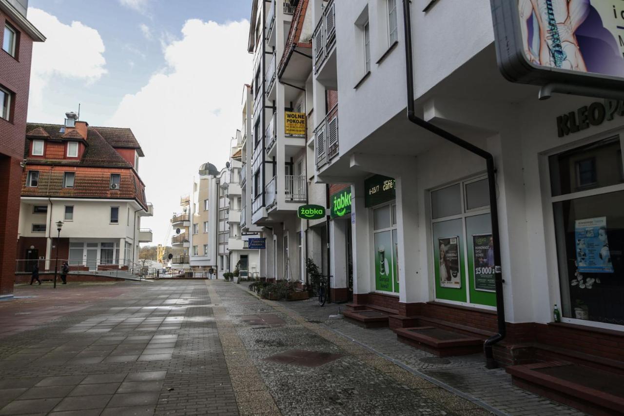 Apartament Biala Sowa - Weisse Eule Apartment Kolobrzeg Bagian luar foto